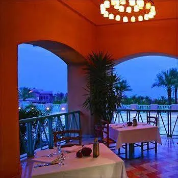 Miramar Heights אתר נופש 5*