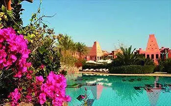 Miramar Heights אתר נופש 5*